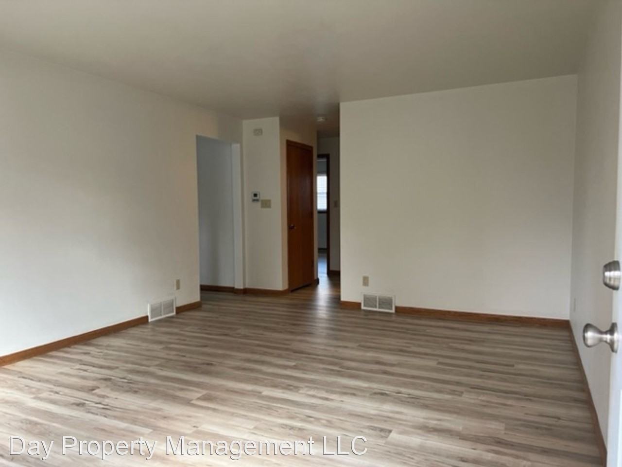 1200 E. Sylvan Ave. - Photo 2 of 18