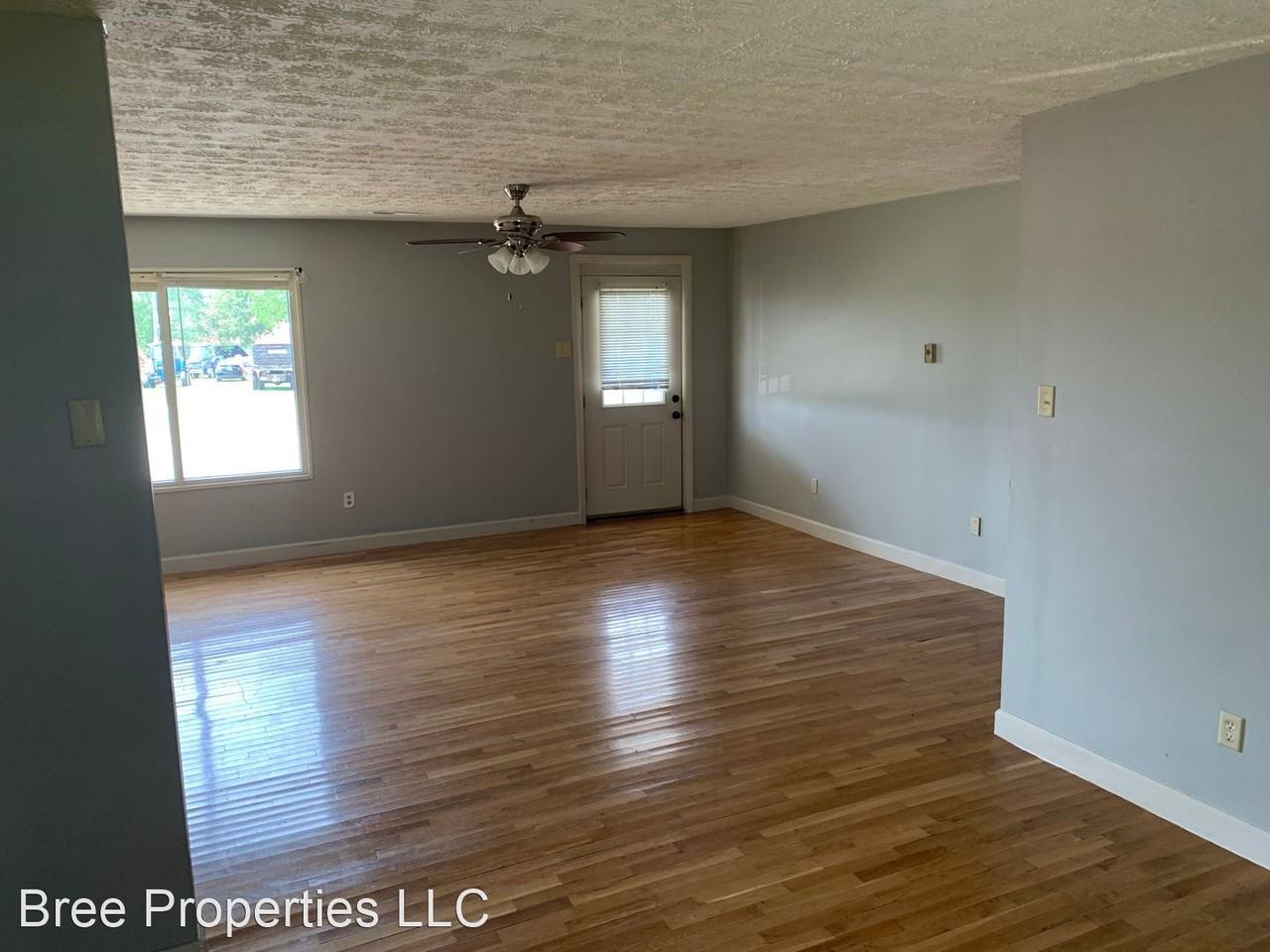 719-721          Fariston Rd - Photo 3 of 18