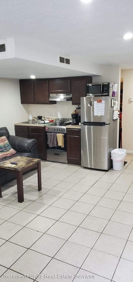 528 Ryers Ave - Photo 3 of 10