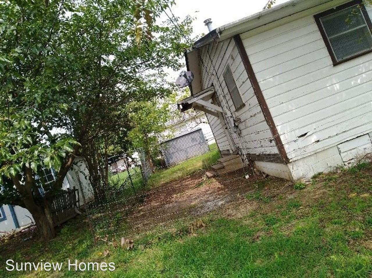 101 N Maytubby St - Photo 2 of 10