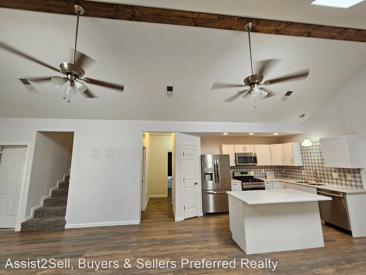 2415 2415 Oregon -- Includes Solar for Electric - Photo 3 of 28