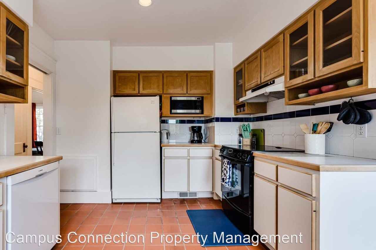 1636 Fairmount Blvd. - Photo 3 of 7