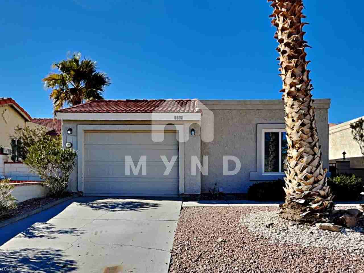 2269 Los Feliz St - Photo 2 of 18