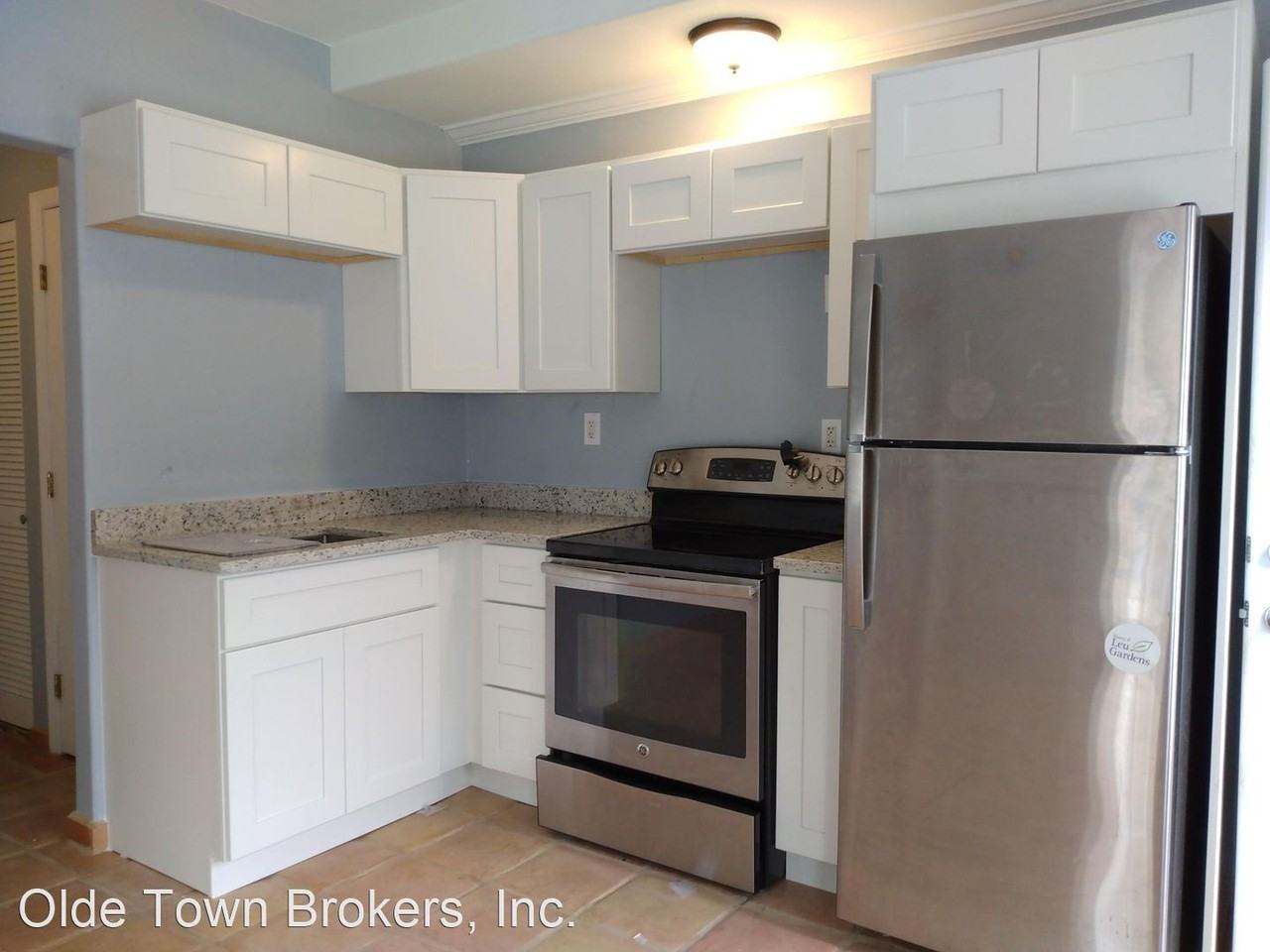 2524 E Church St #B - Photo 2 of 10