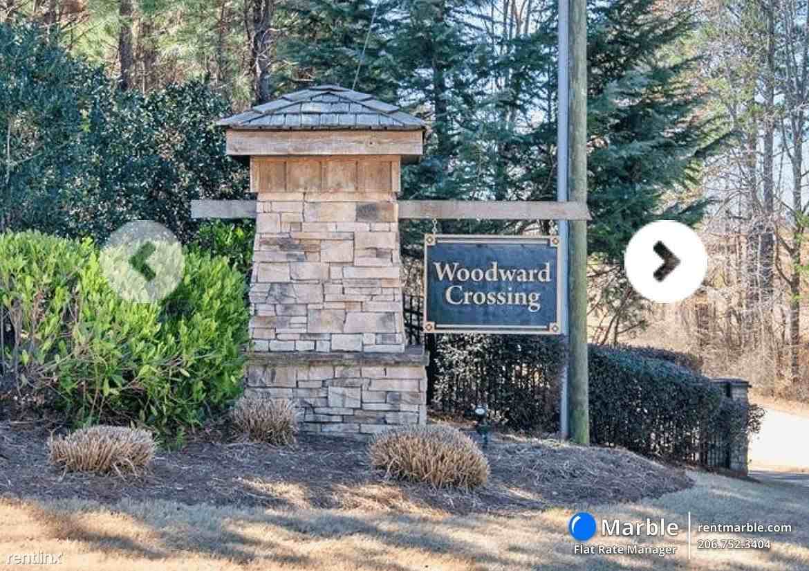 3387 Greyhawk Xing - Photo 2 of 32