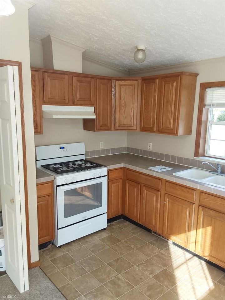 103 Sunset Ct - Photo 2 of 11