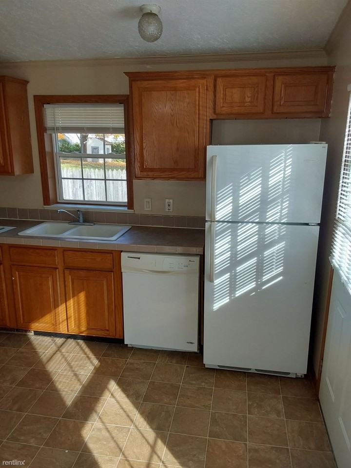 103 Sunset Ct - Photo 3 of 11