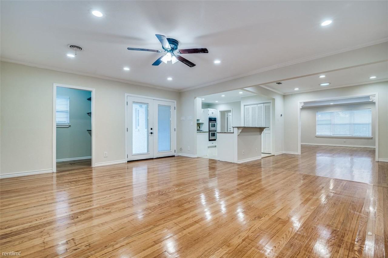 6943 Bob O Link Dr - Photo 2 of 12