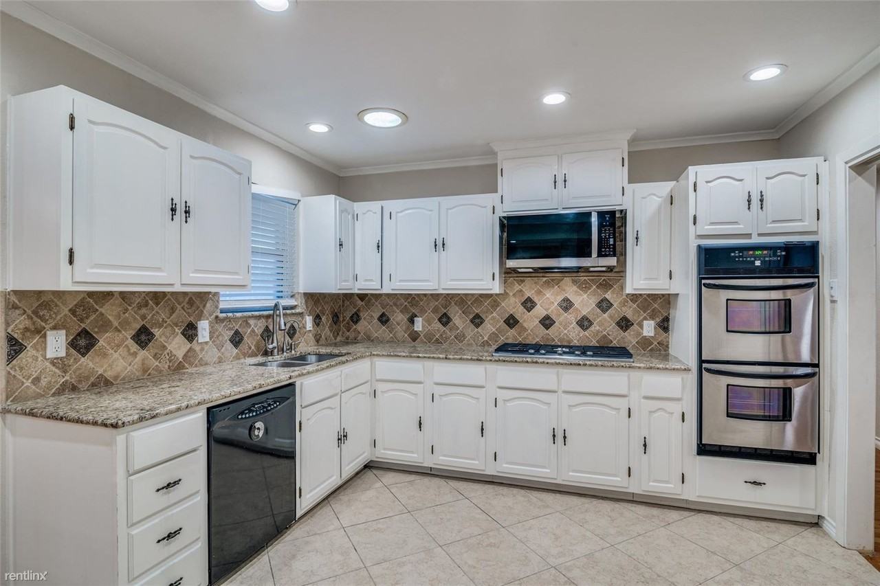6943 Bob O Link Dr - Photo 3 of 12