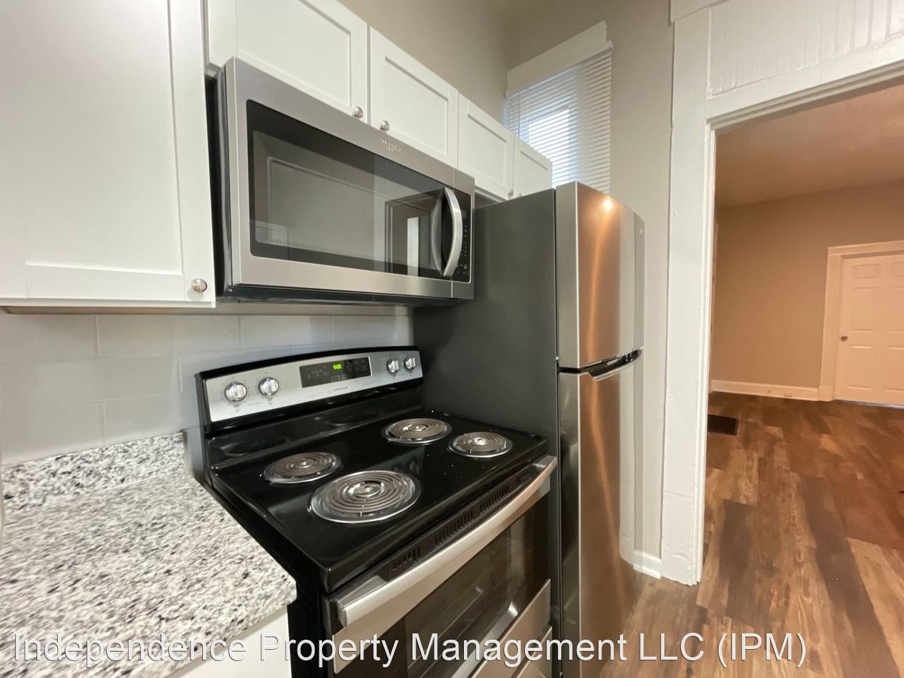 2624 Hemlock St - Photo 2 of 24