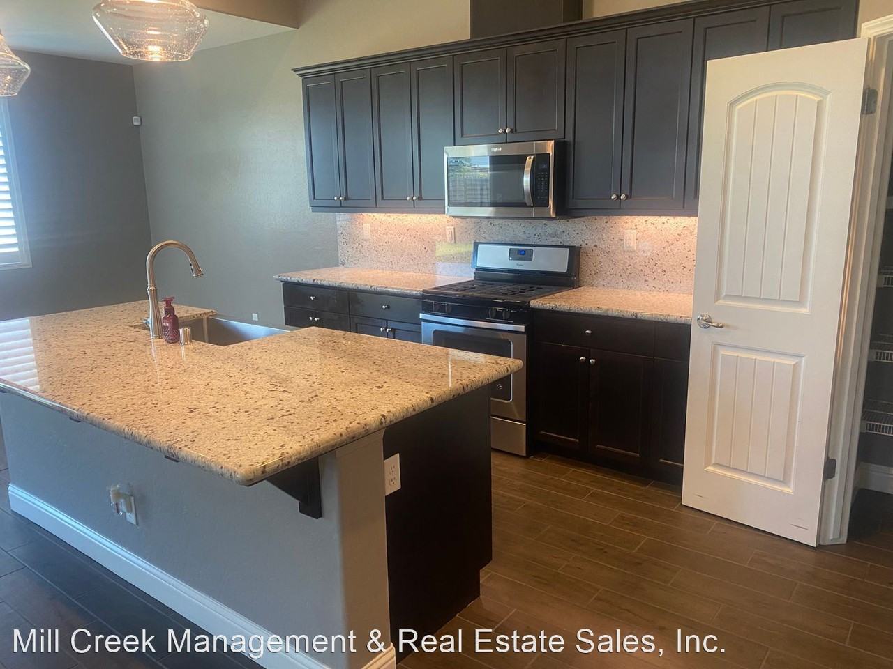 3430 Spring Sails Ave - Photo 3 of 16