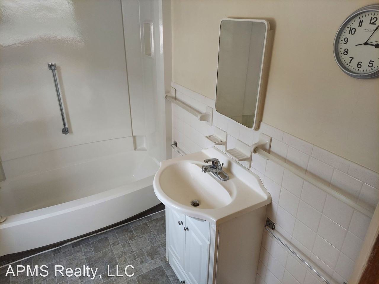 1270 A-B Dogwood Dr - Photo 2 of 15