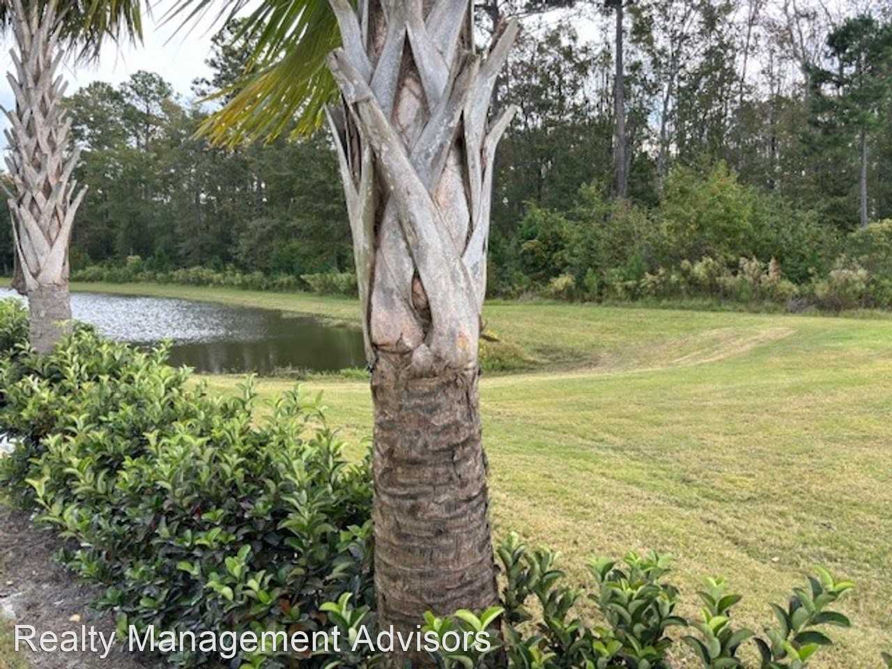 1581 Beachcomber Blvd - Photo 3 of 46