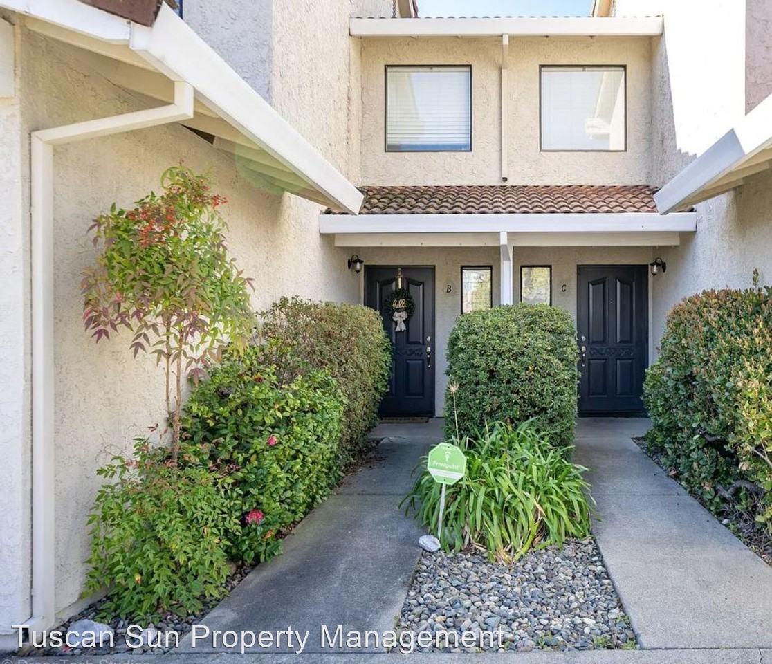 1112 BURTON DRIVE - Photo 2 of 27