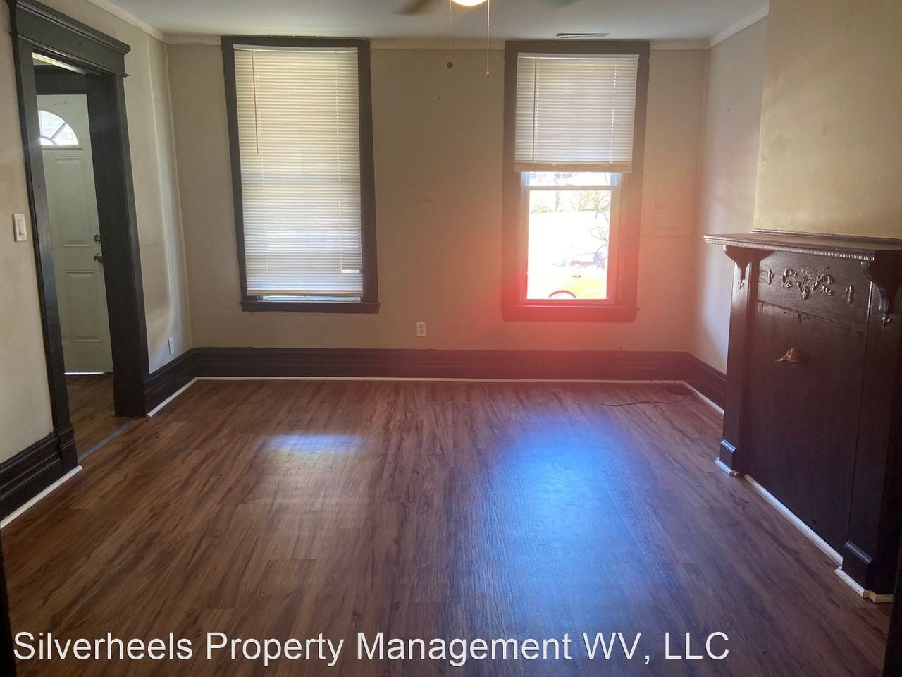 1320 Avery St - Photo 3 of 20