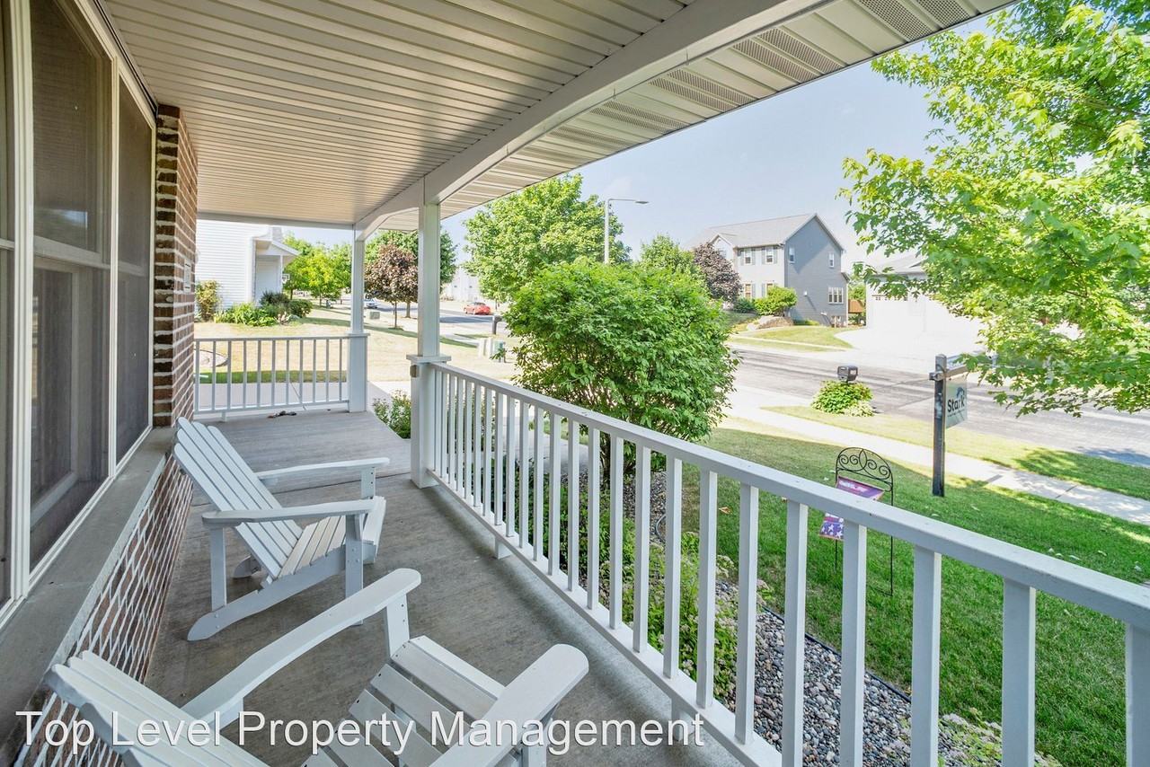 1106 Tamarack Way - Photo 2 of 30