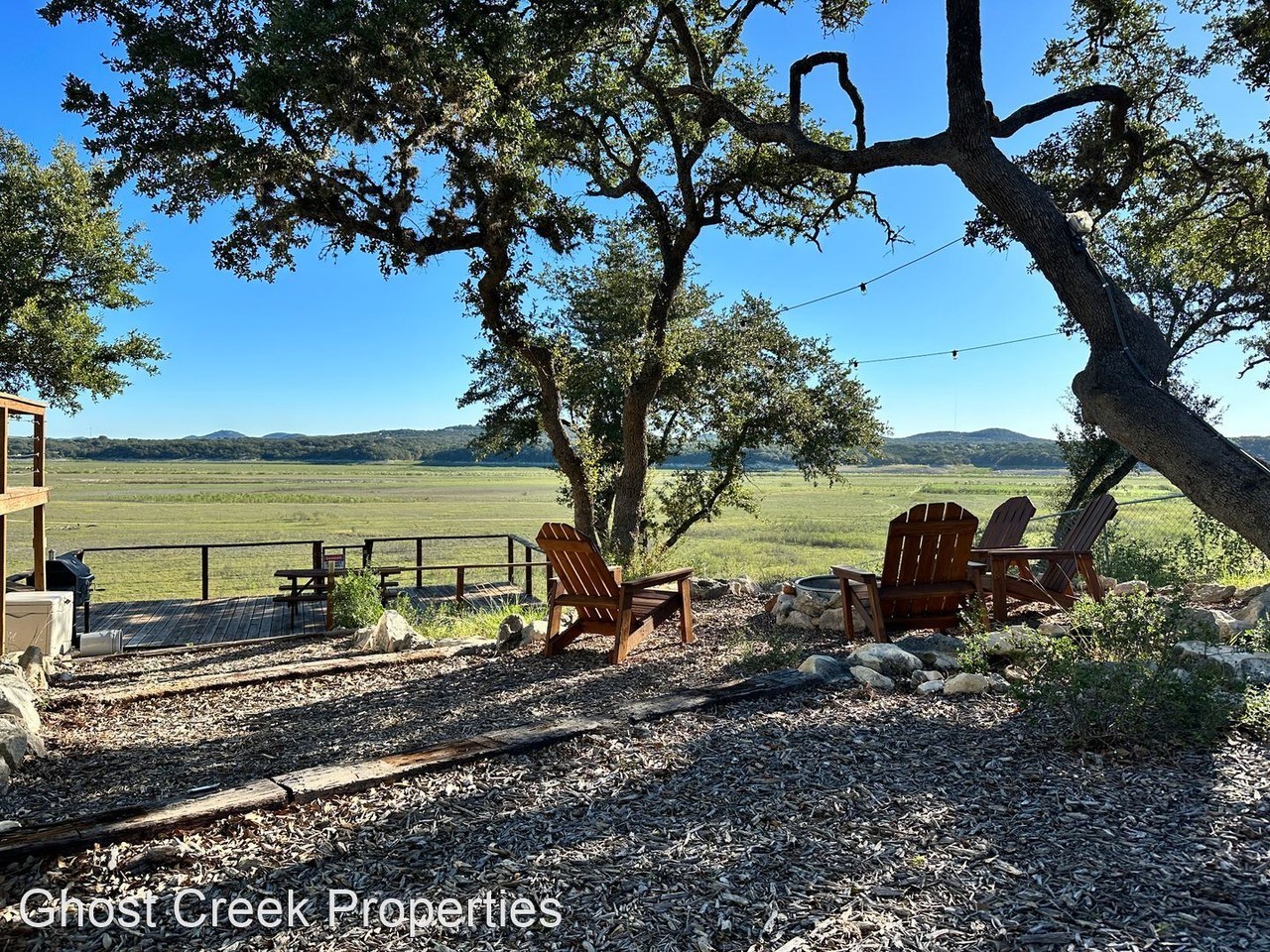 1925 Private Road 1518 - Photo 2 of 12