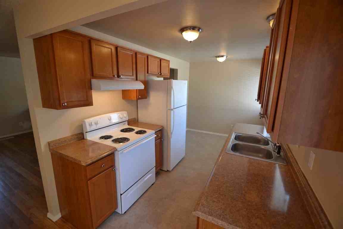 25110 35th Ave S - Photo 3 of 19