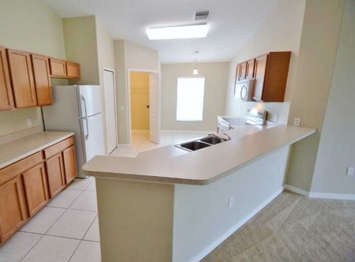 4716 Harts Brook Ln - Photo 3 of 13