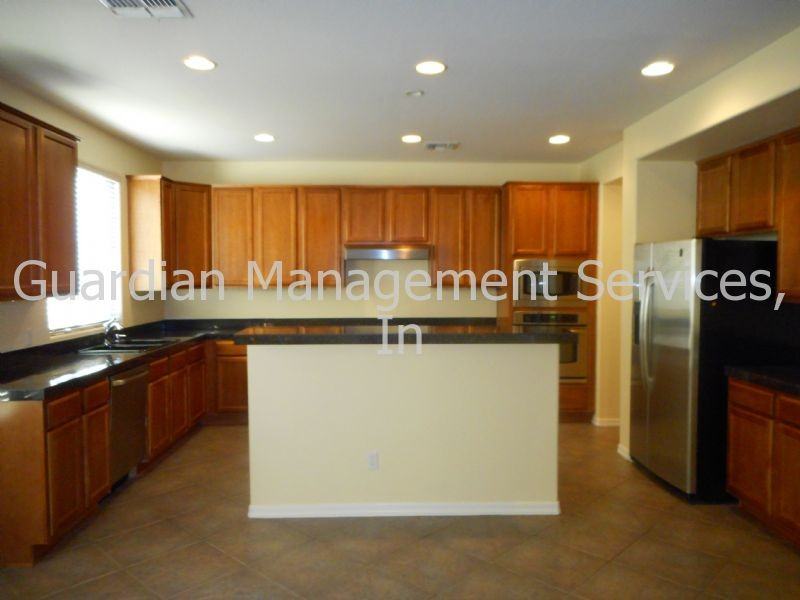 3989 E Hummingbird Ln - Photo 2 of 12