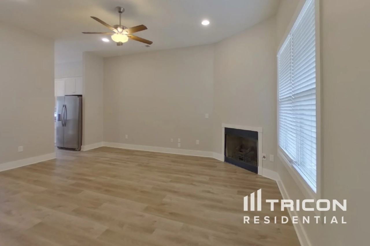 102 102 Regency Walk Pickens SC - Photo 3 of 18