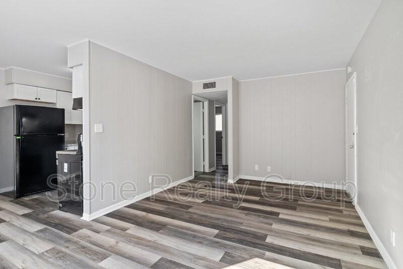 1820 N 6th 1/2 St #23D - Photo 5 of 14