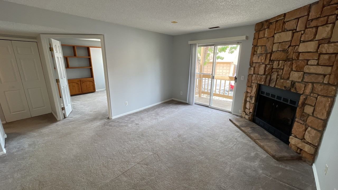 914 Tenderfoot Hill Rd #104 - Photo 2 of 9