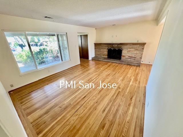 18612 Devon Ave - Photo 2 of 12