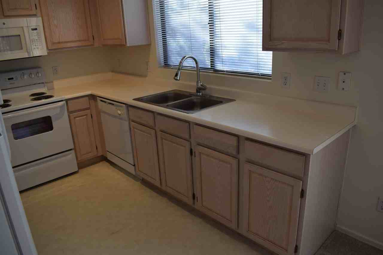 14300 W Bell Rd #308 - Photo 6 of 20