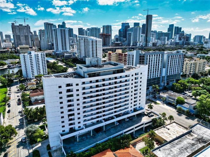 519 SW 5th Ave Unit 301, Miami, FL 33130 - Apartment for Rent in Miami, FL