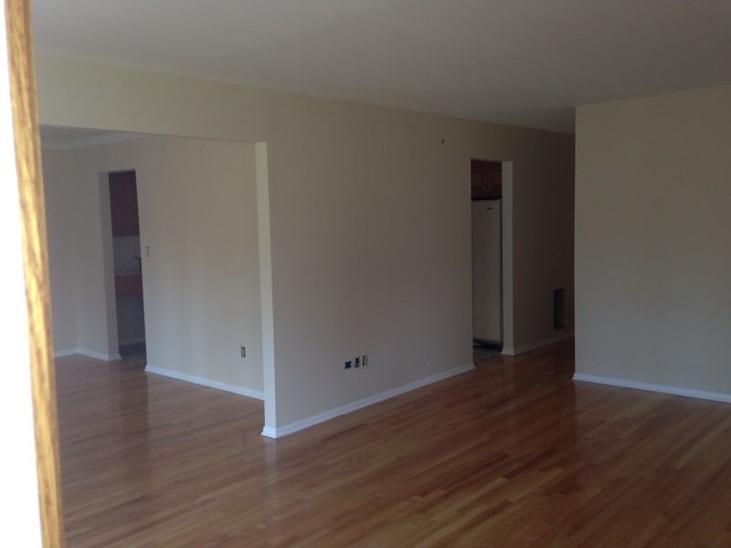 109 Centennial Ave - Photo 2 of 10