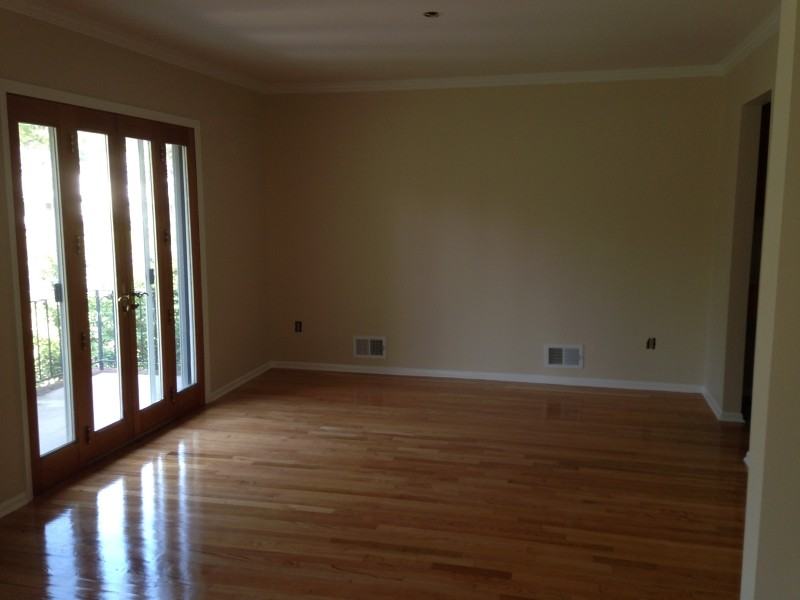 109 Centennial Ave - Photo 3 of 10