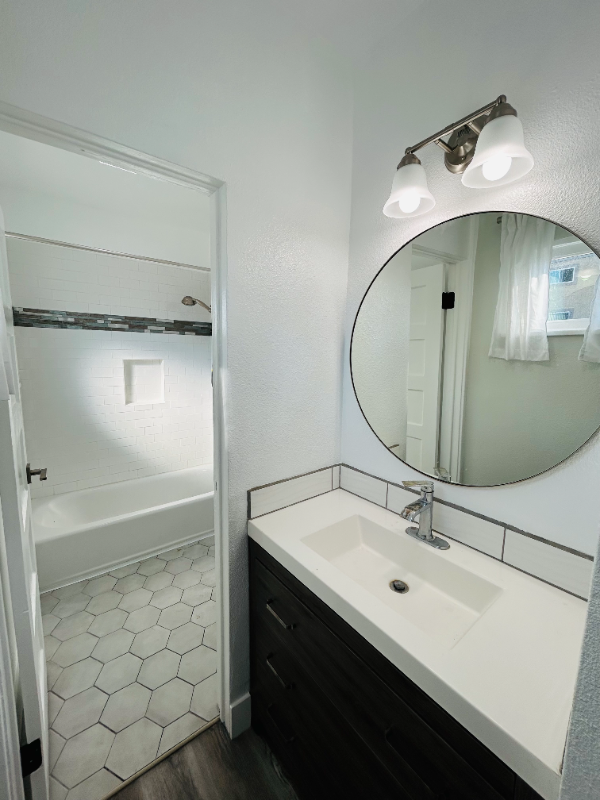 3752 37th St - Photo 3 of 13