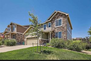 featured image of 26059 E Davies Dr