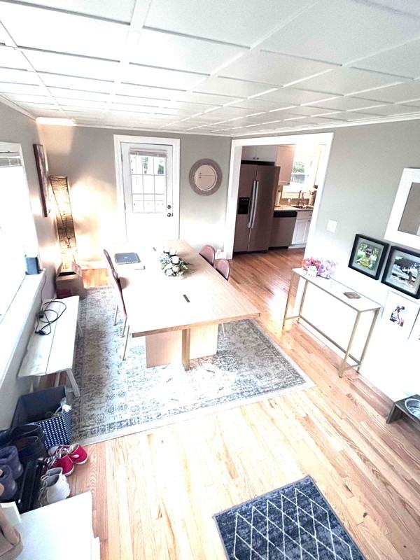 34 Wood St - Photo 2 of 11