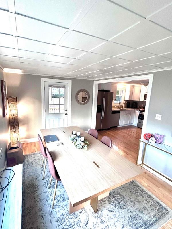 34 Wood St - Photo 3 of 11