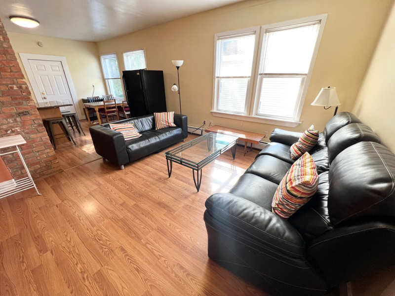 206 California Ave #206C2R - Photo 7 of 17