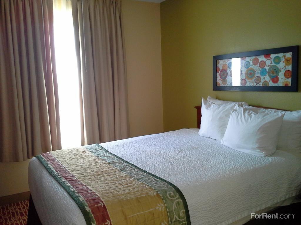 Home Towne Suites Columbia - Photo 2 of 20