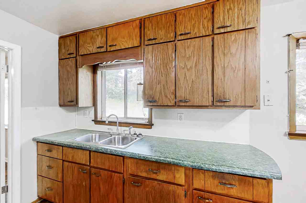 Whites Mill Ct - Photo 3 of 12