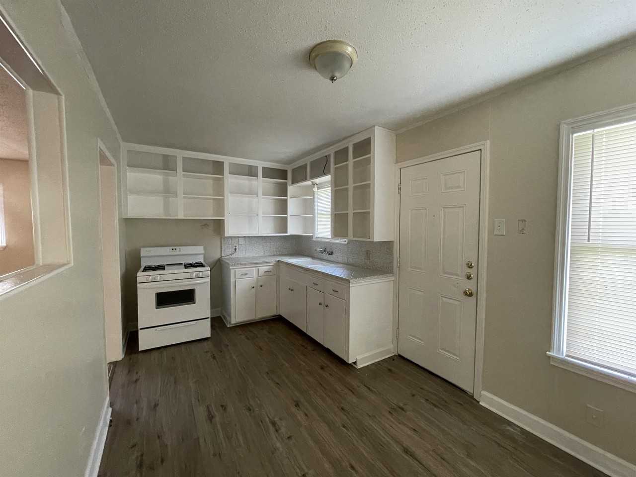 1238 Dona Dr #1 - Photo 5 of 26