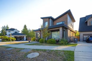 21 Ave & 165 St - Photo 1 of 1