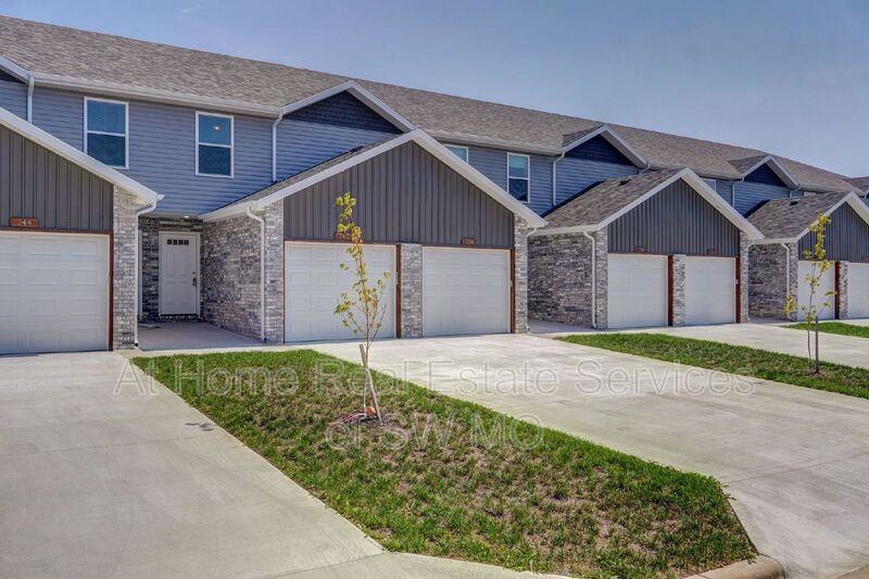 720 N. Turner Avenue, Republic, MO 65738 - Photo 2 of 49