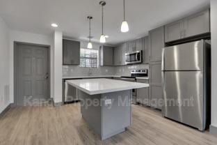 600 Ne 14th Ct #103 - Photo 1 of 1