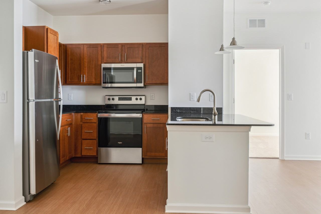 Washington Landing - Photo 6 of 96