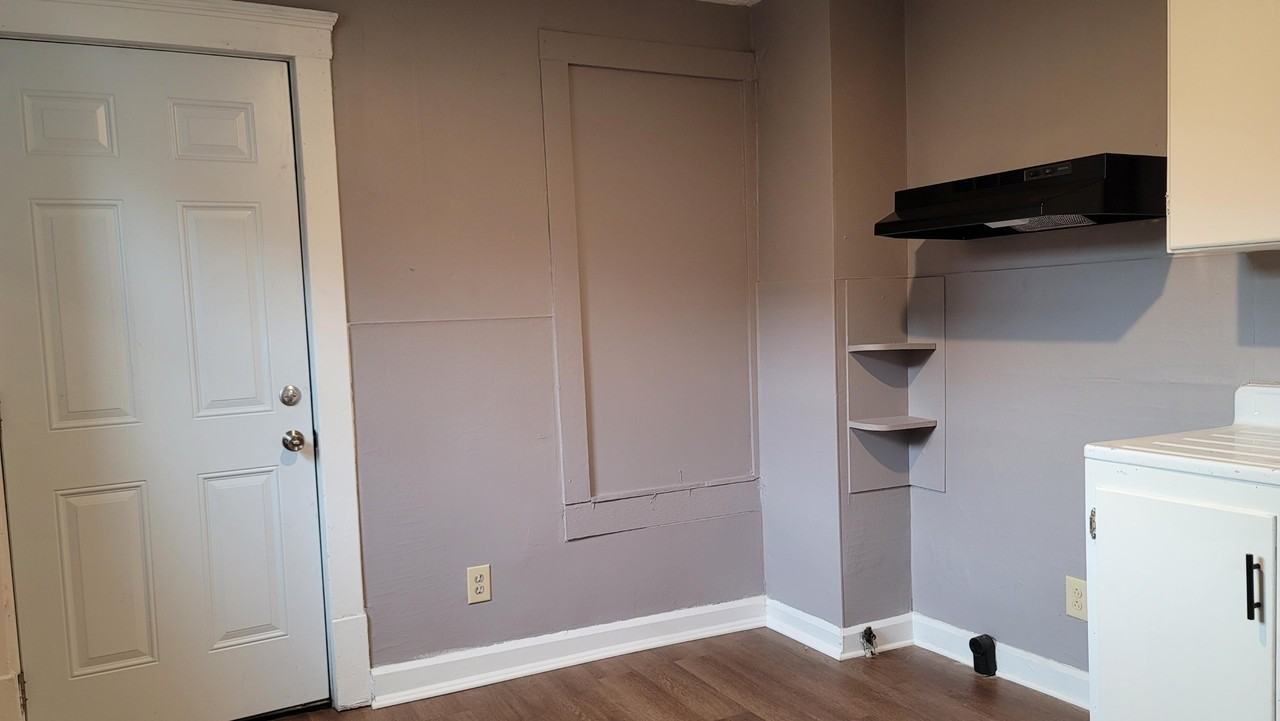 185 Williams Pl #185 - Photo 4 of 9