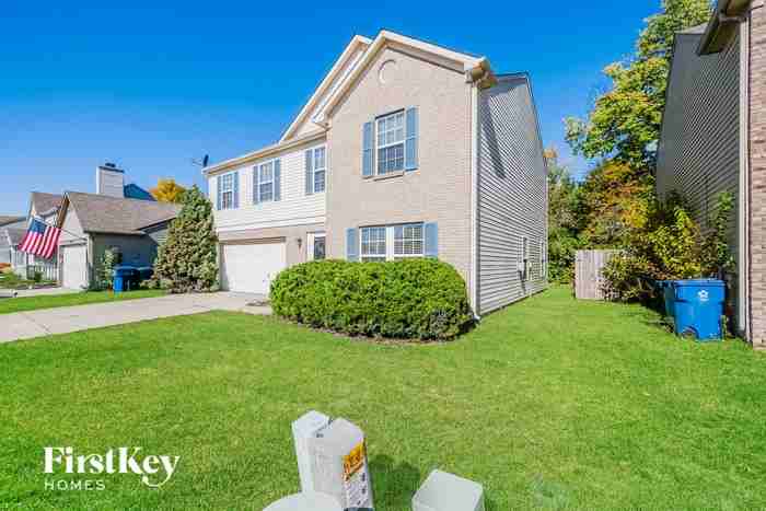 7506 Redcliff Rd - Photo 2 of 16