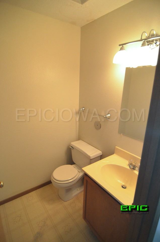 2810 Cory Ct Sw #2 - Photo 2 of 14