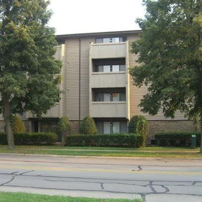 911 911 West Springfield AvenueBailey Apartments - Photo 2 of 6
