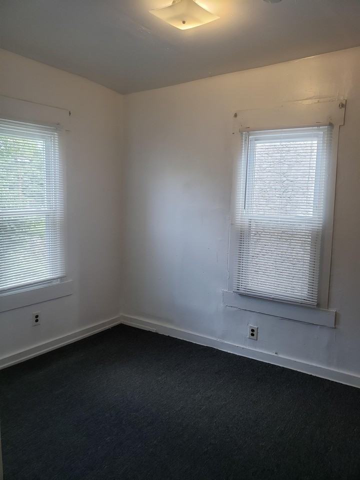 1139 Kaighns Avenue #1 - Photo 3 of 10