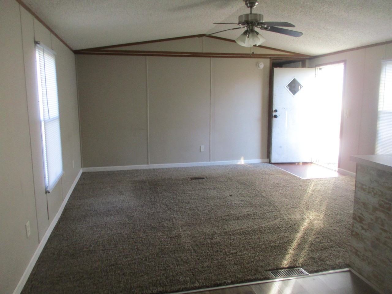 35 Yoakum Cir #1 - Photo 3 of 14